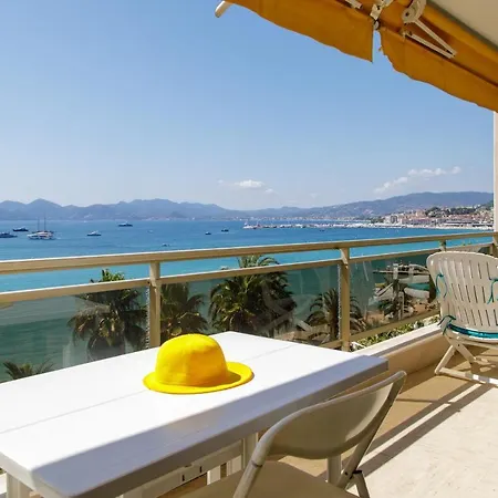 Lägenhet On La Croisette Xxl 1 Bedroom With Amazing Sea View